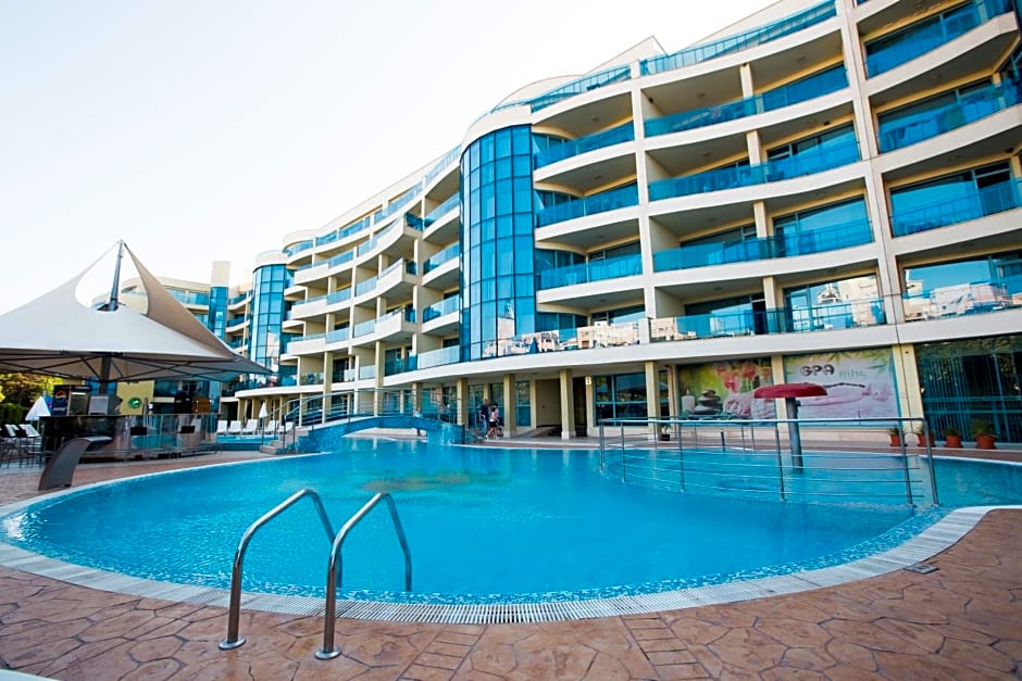 Aparthotel Marina Holiday Club & SPA - All Inclusive & Free Parking