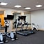 La Quinta Inn & Suites by Wyndham Lewisville