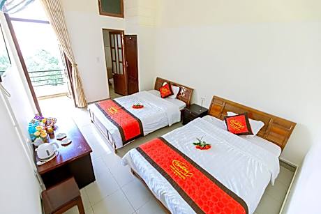 Twin Room with Lake View