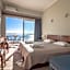 Cokkinis Hotel
