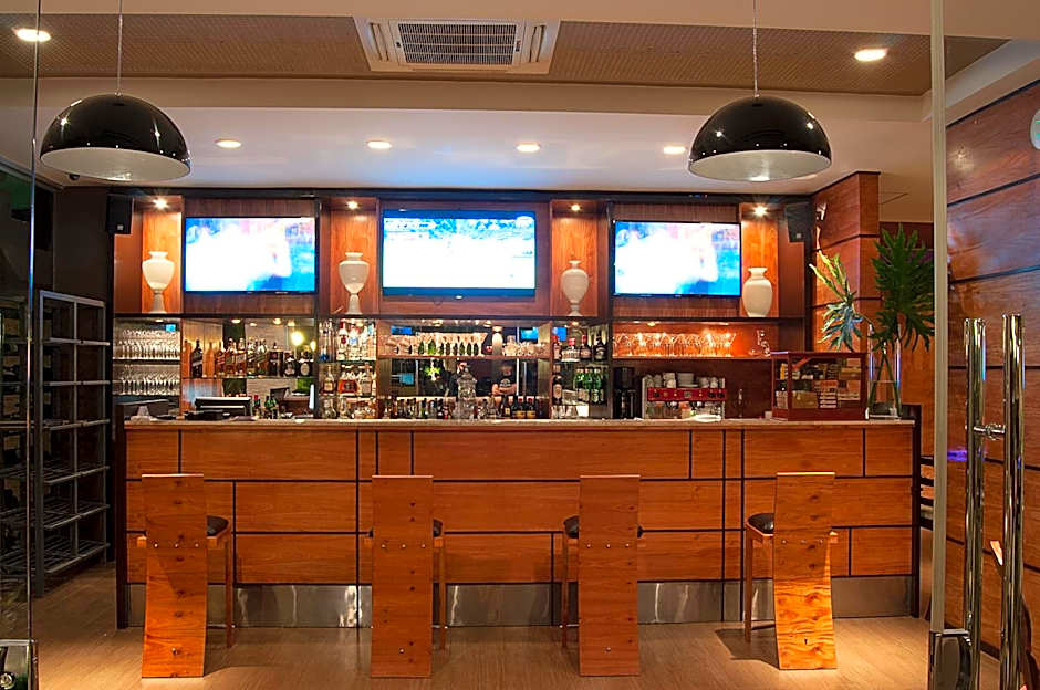 Las Ventanas Suites Hotel