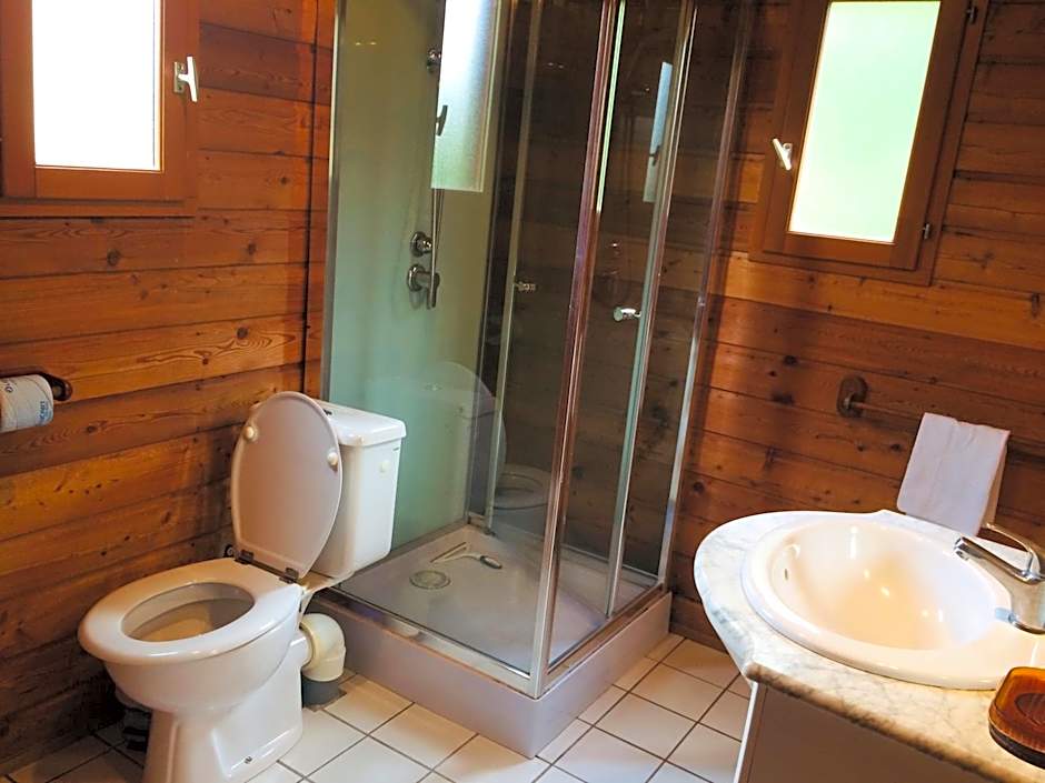 Les Chalets de Thegra proche de Rocamadour et Padirac