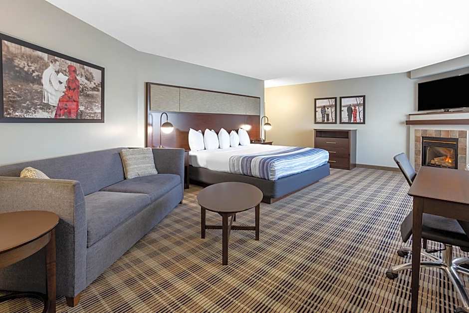 AmericInn by Wyndham Madison South