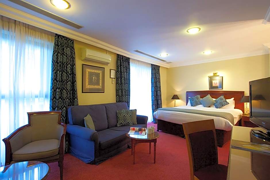 Derby Mickleover, BW Signature Collection