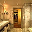 Hotel Savoy