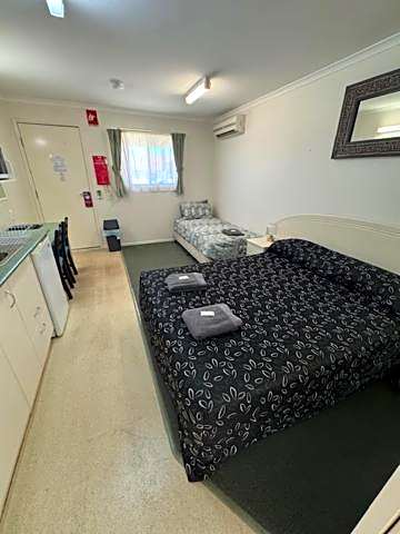 Warrego Motel