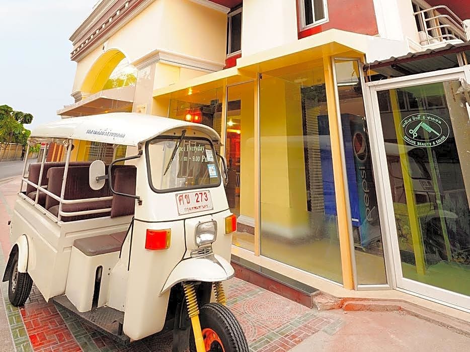 OYO 796 Paradise Sukhumvit Hotel