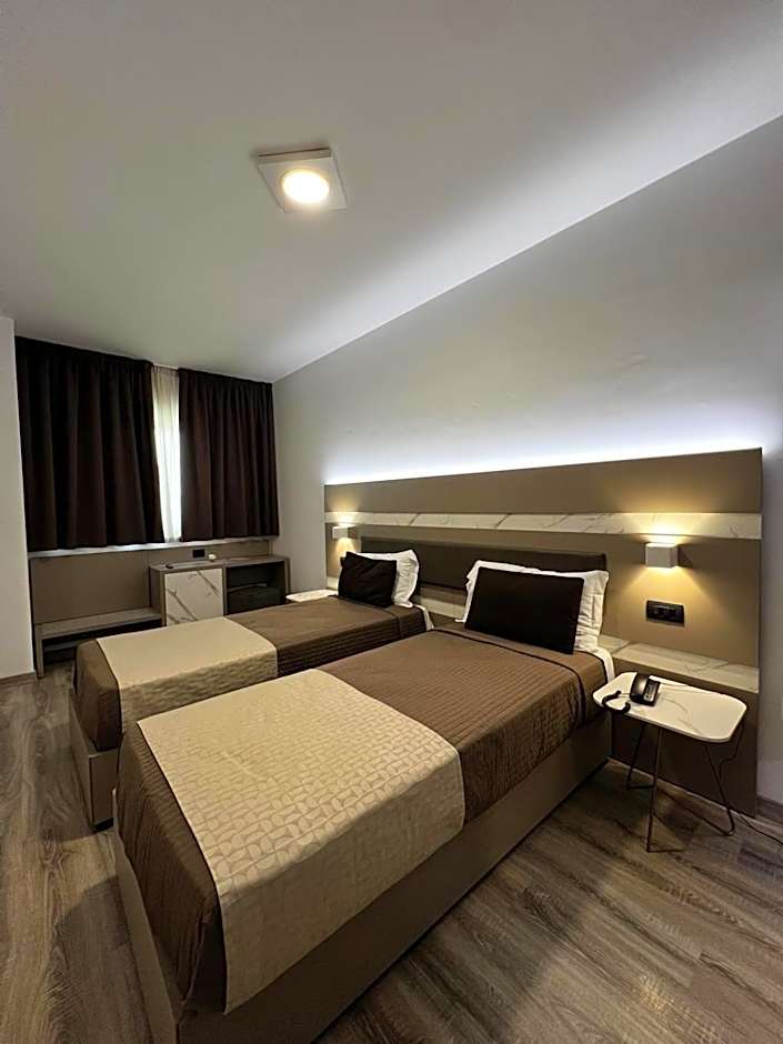 Mediterranea Hotel & Convention Center