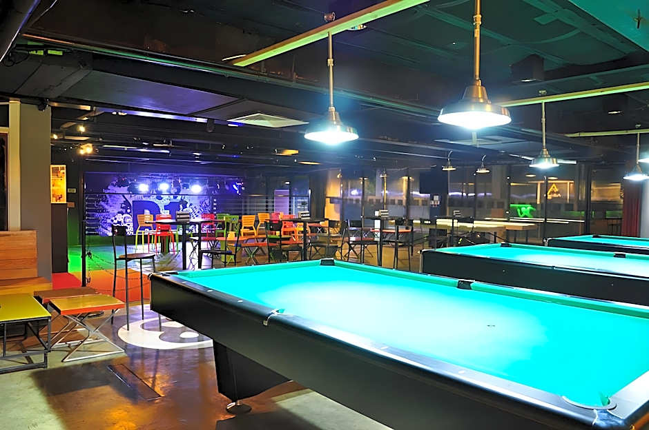 Aziza Paradise Hotel