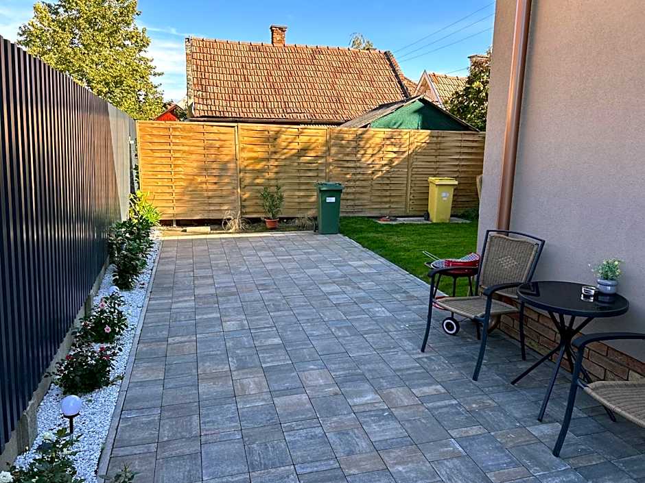 Réz Apartmanok Gyula