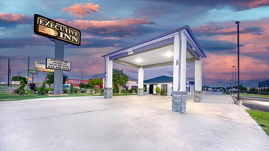 Hondo Executive Inn