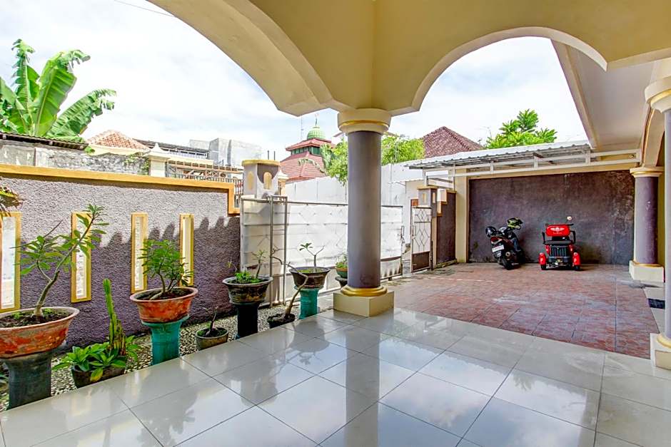 Hotel O Kenzie Bunkbed Syariah