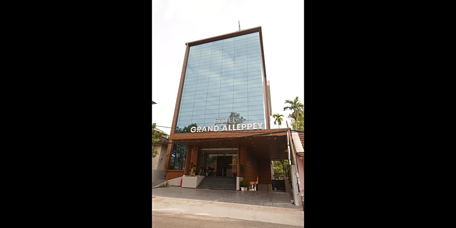 Hotel Grand Alleppey