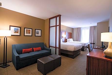 2 Queen Beds, Suite, Nonsmoking