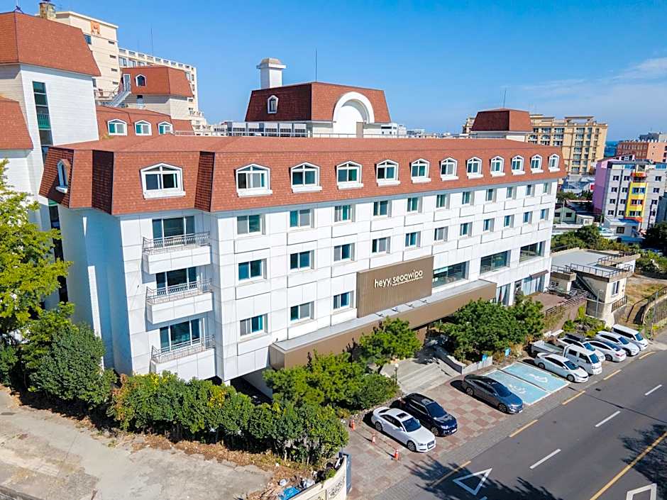 Heyy Seogwipo Hotel