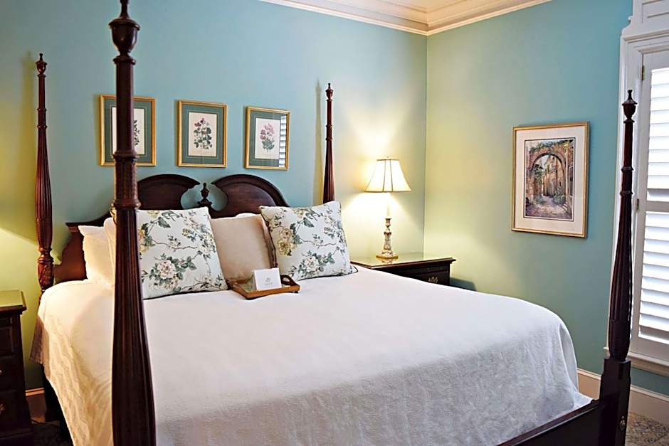 JH Adams Inn, Trademark Collection by Wyndham