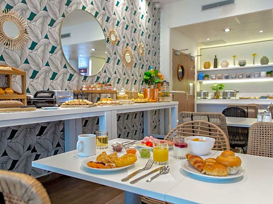 Novotel Suites Perpignan Centre Hotel