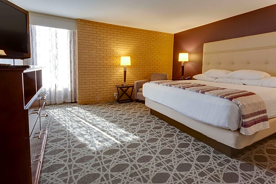 Drury Inn & Suites Overland Park