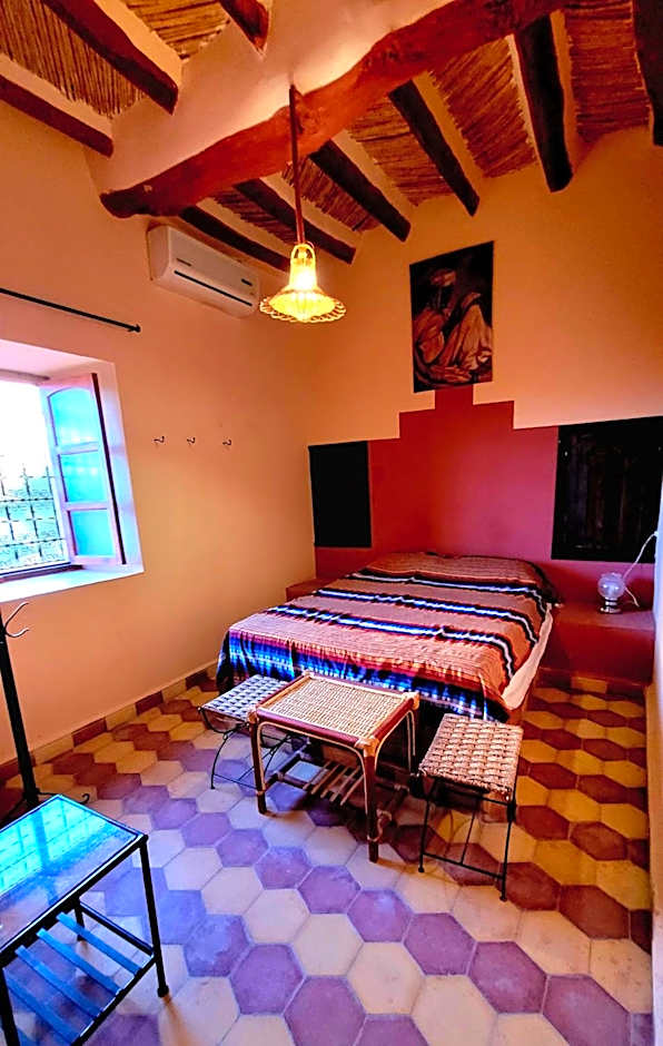 Auberge Famille Benmoro