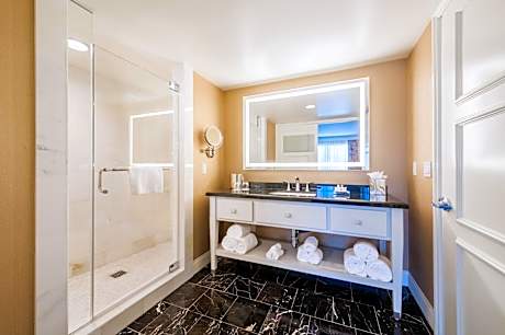 Executive Floor Two Double Beds