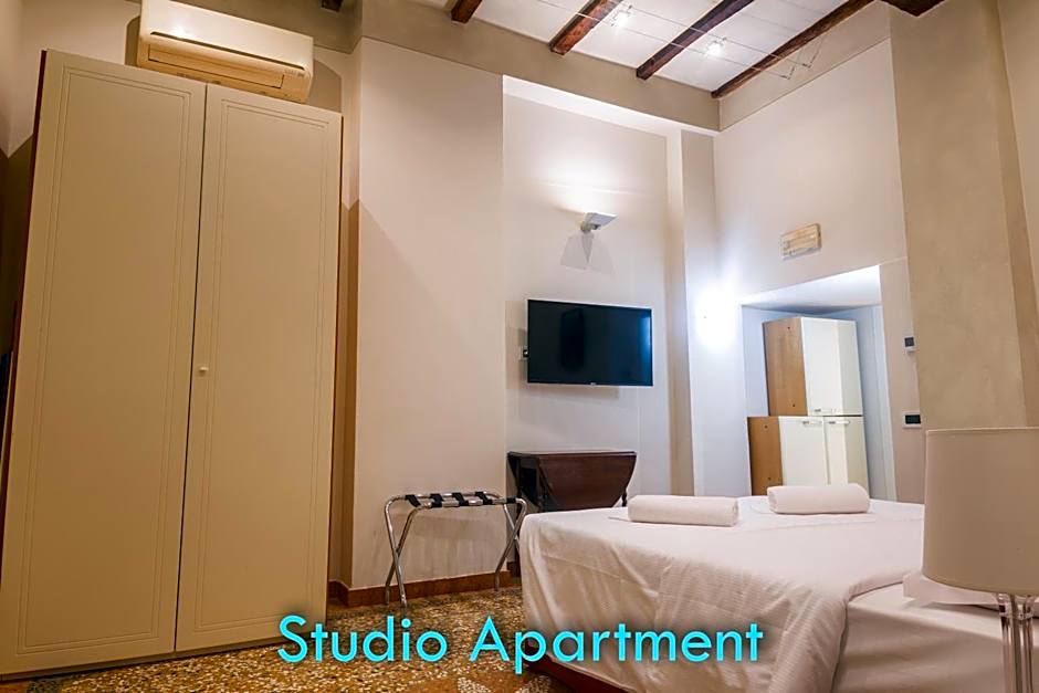 BolognaRoomscom - Santo Stefano Apartments