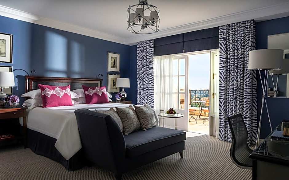 Four Seasons Hotel Westcliff