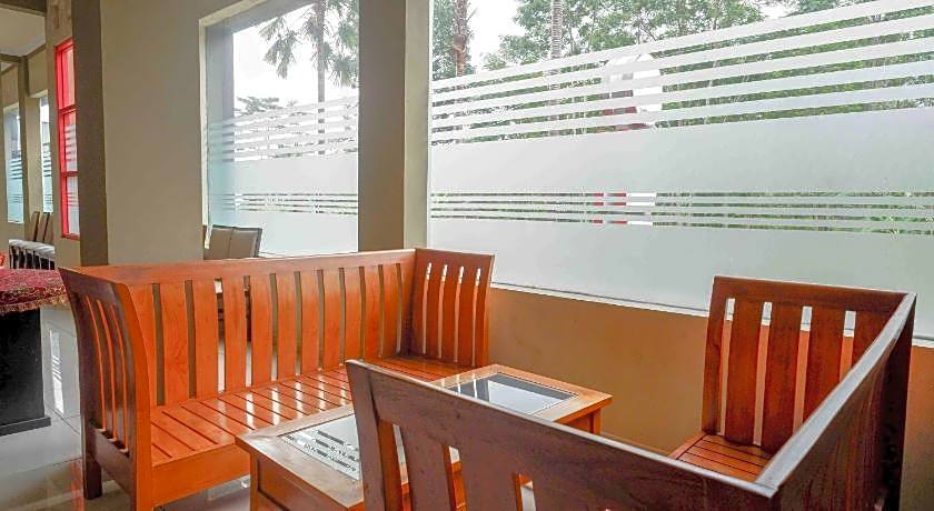 Urbanview Hotel Bergas Indah Bandungan by RedDoorz