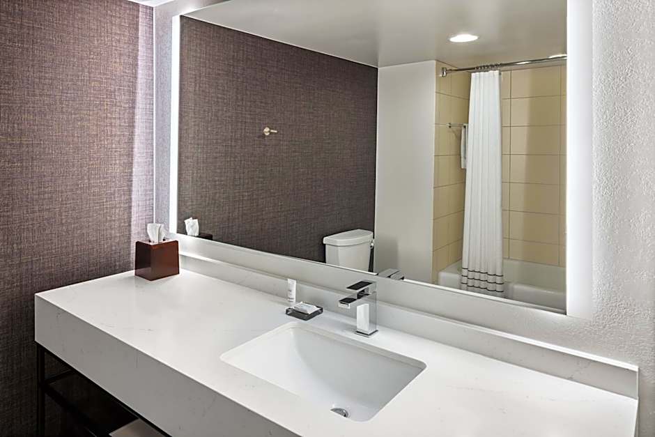 Bloomington-Normal Marriott Hotel & Conference Center