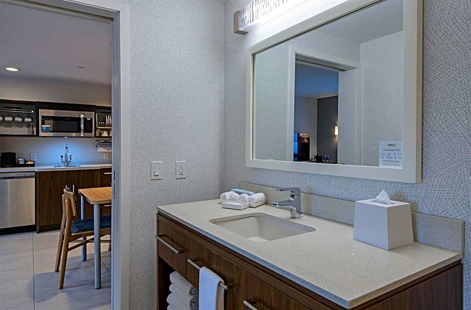 Home2 Suites By Hilton West Edmonton