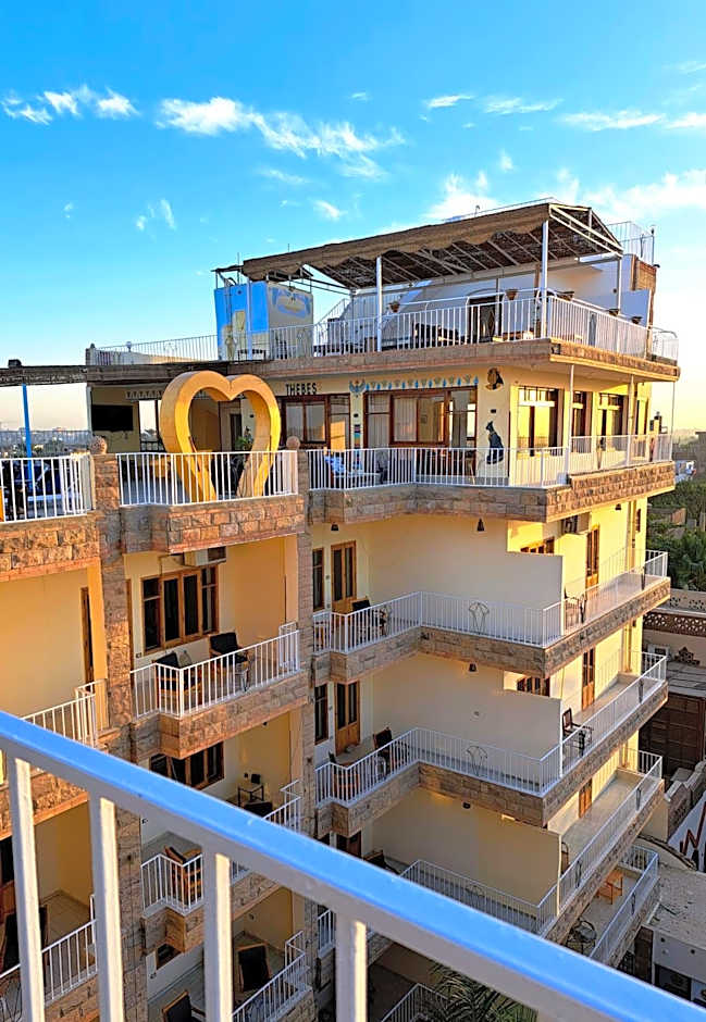Thebes Hotel