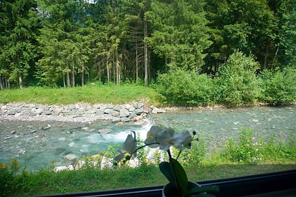 Mountain Hostel City