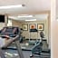 Extended Stay America Suites - Kansas City - Country Club Plaza