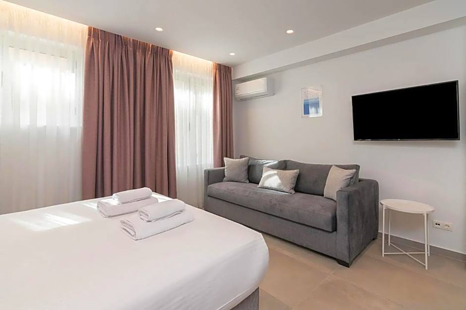 Athens Theatrou Apartments