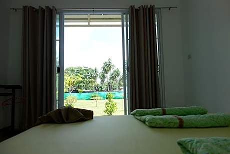 Double Room with Patio
