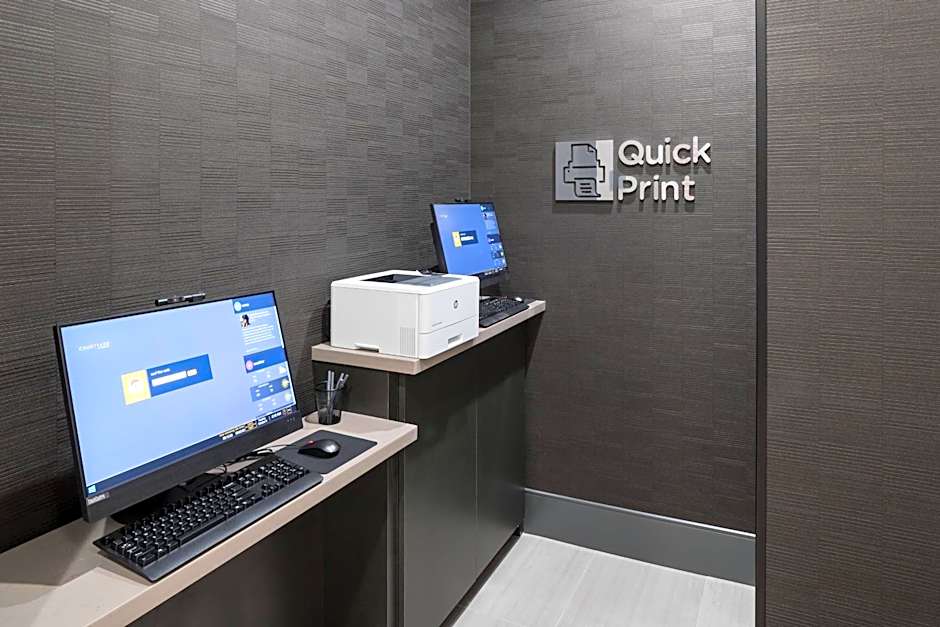 COURTYARD by MARRIOTT HOUSTON HEIGHTS/I-10