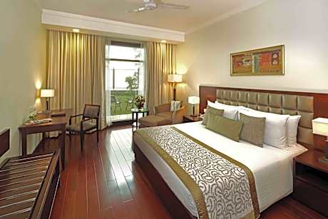 Green Room - Valley View Tower (Separate Block) with 10% discount on spa