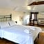 Loriet Hotel