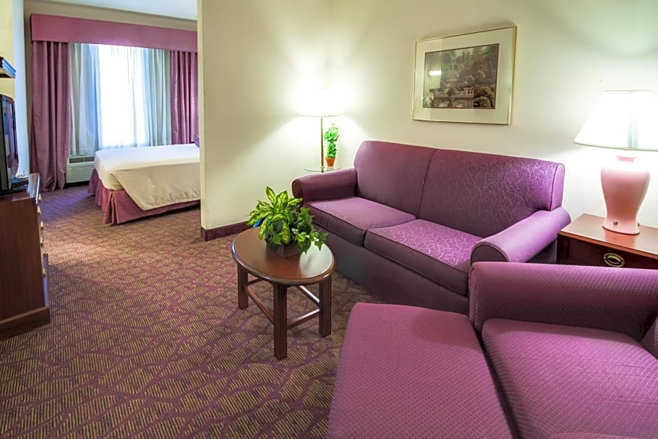 Ashmore Inn and Suites Amarillo