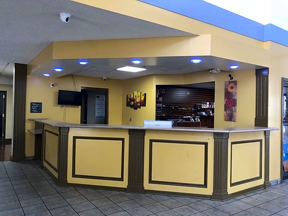 Hotel Tulsa I-44 Midtown – Tulsa, OK