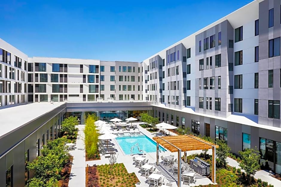 Residence Inn by Marriott Dallas by the Galleria