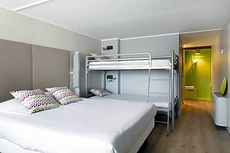 Double Room with Junior Bed (up to 10)