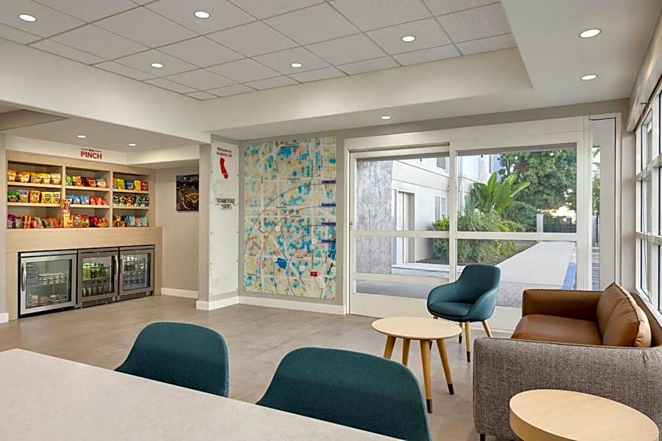 TownePlace Suites by Marriott Anaheim Maingate Near Angel Stadium