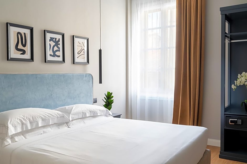 Flom Boutique Hotel