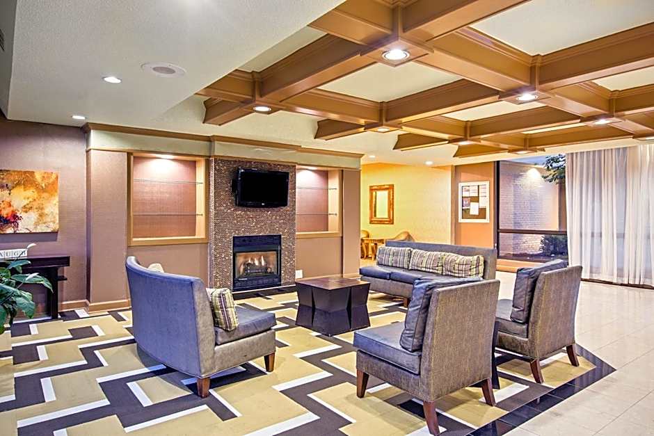 Holiday Inn Roanoke - Tanglewood Route 419 & I 581 By IHG