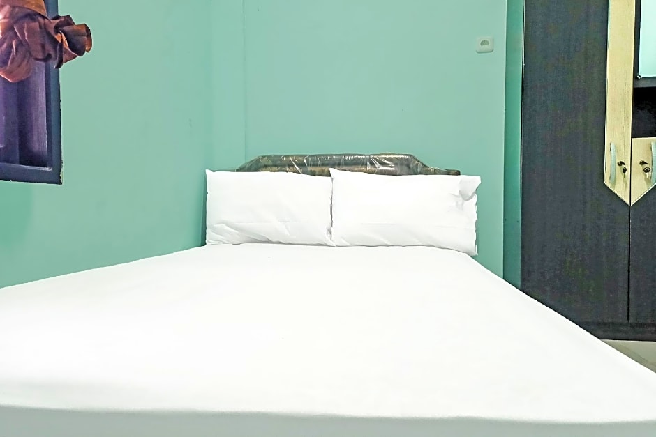 SPOT ON 91791 Homestay Surya Syariah