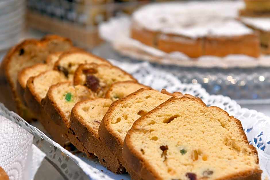 Hotel Silene Parking and Garage