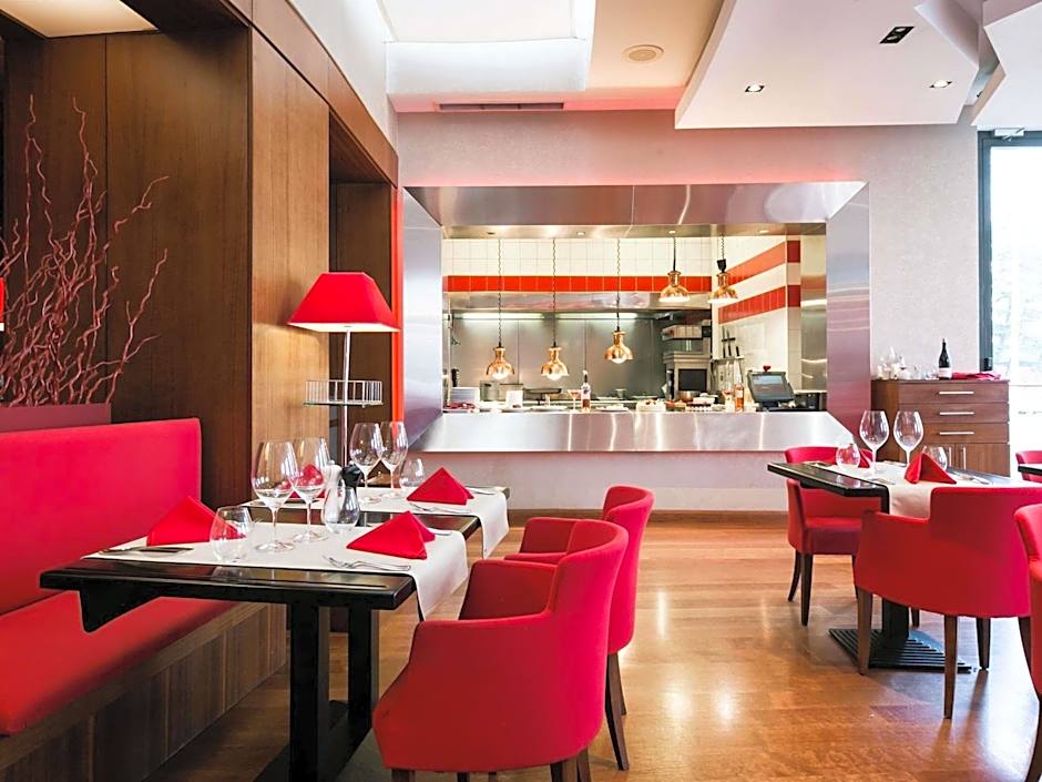Hotel Pullman Bucharest - World Trade Center