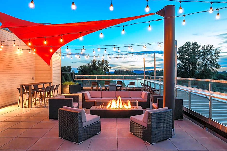 The Independence Hotel