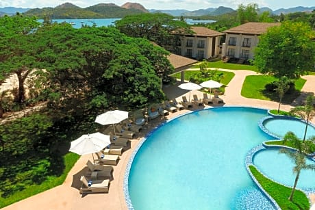 Bacau Bay Resort Coron