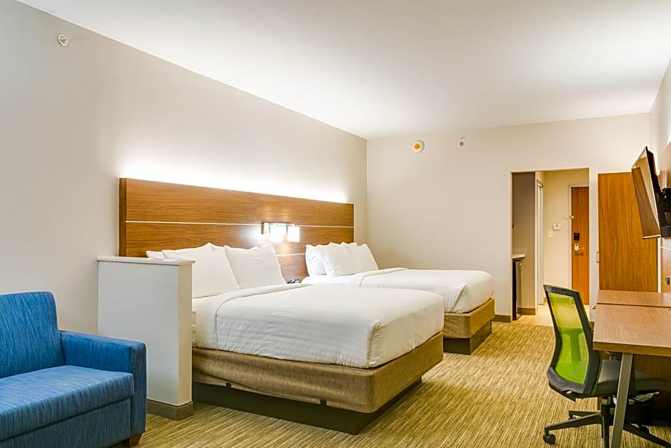 Holiday Inn Express & Suites Russellville By IHG